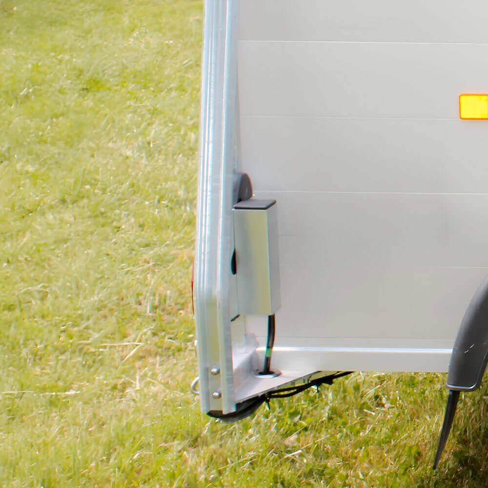 Protection de connectique de feu arrière