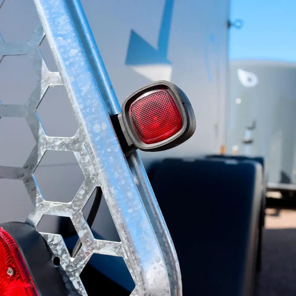 Feu de gabarit LED FT-141